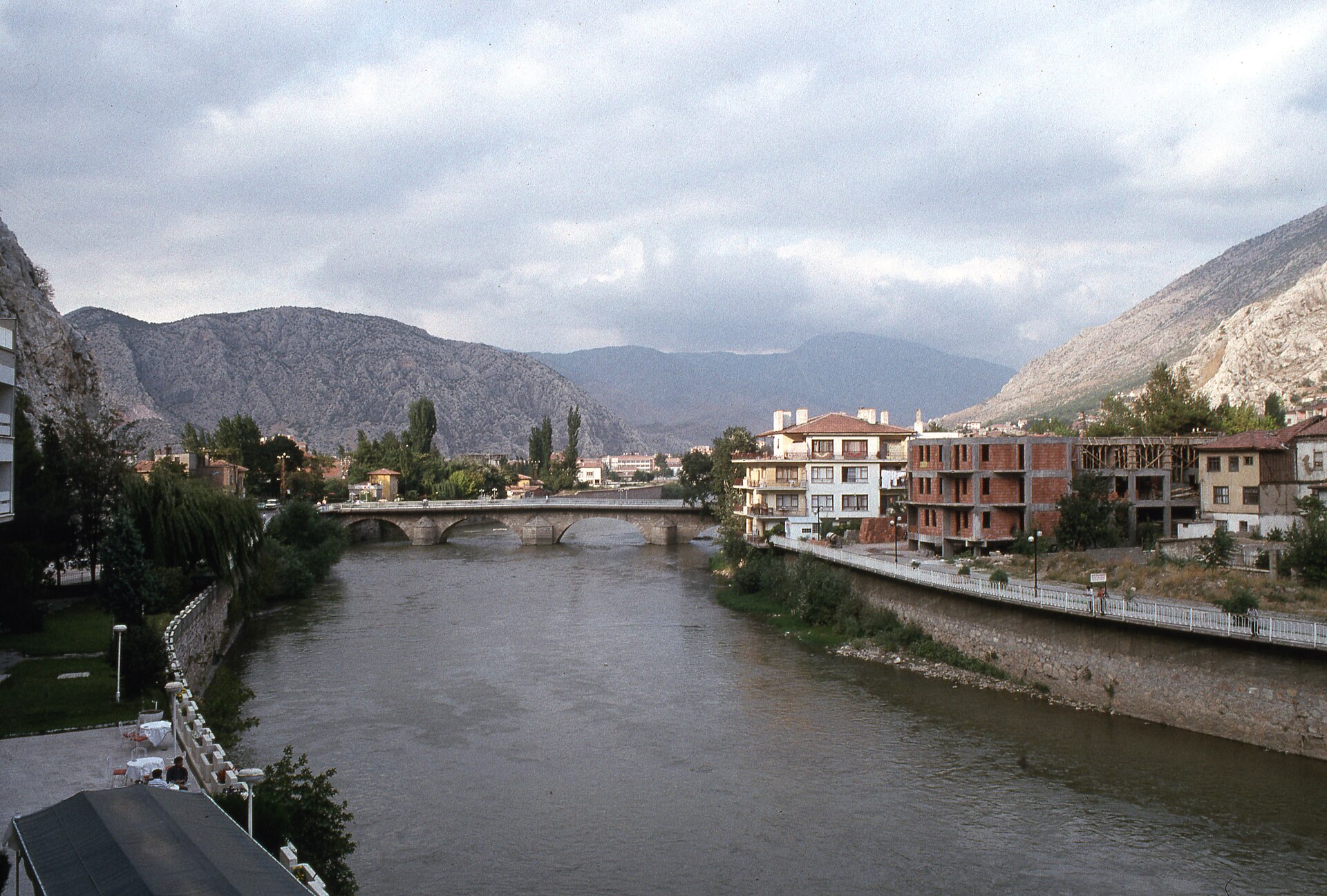 Amasya Yeşilmak near Büyük Amasya Oteli