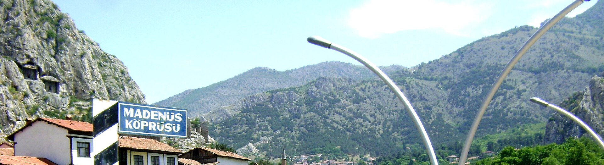 Kadılar Türbesi: Amasya'nın Eski Kadılarının Mezarlığı