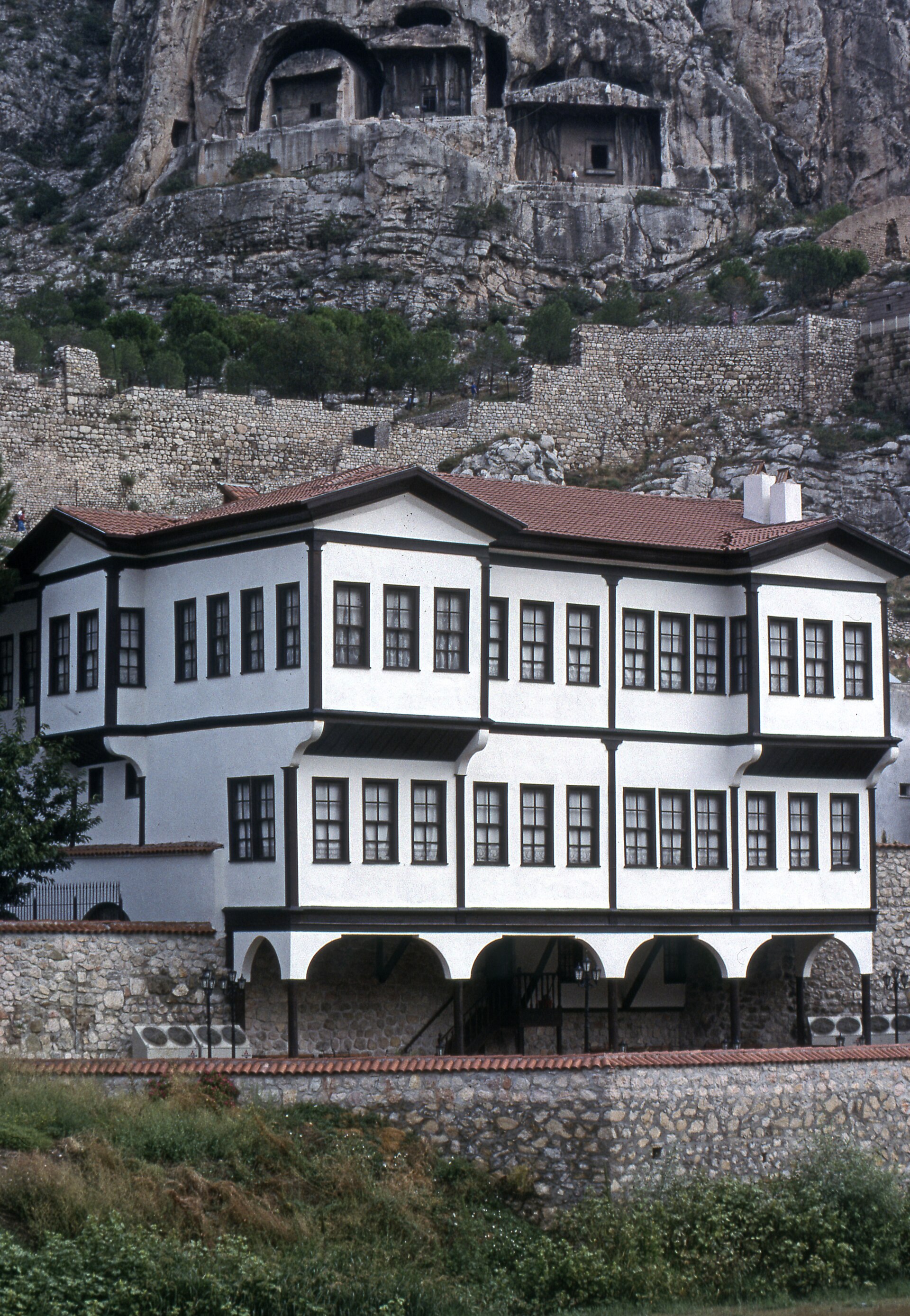 Sabri Mustafa Efendi: Emîr Buhârî Tekkesi Şeyhi Amasyalı Hattat Şair