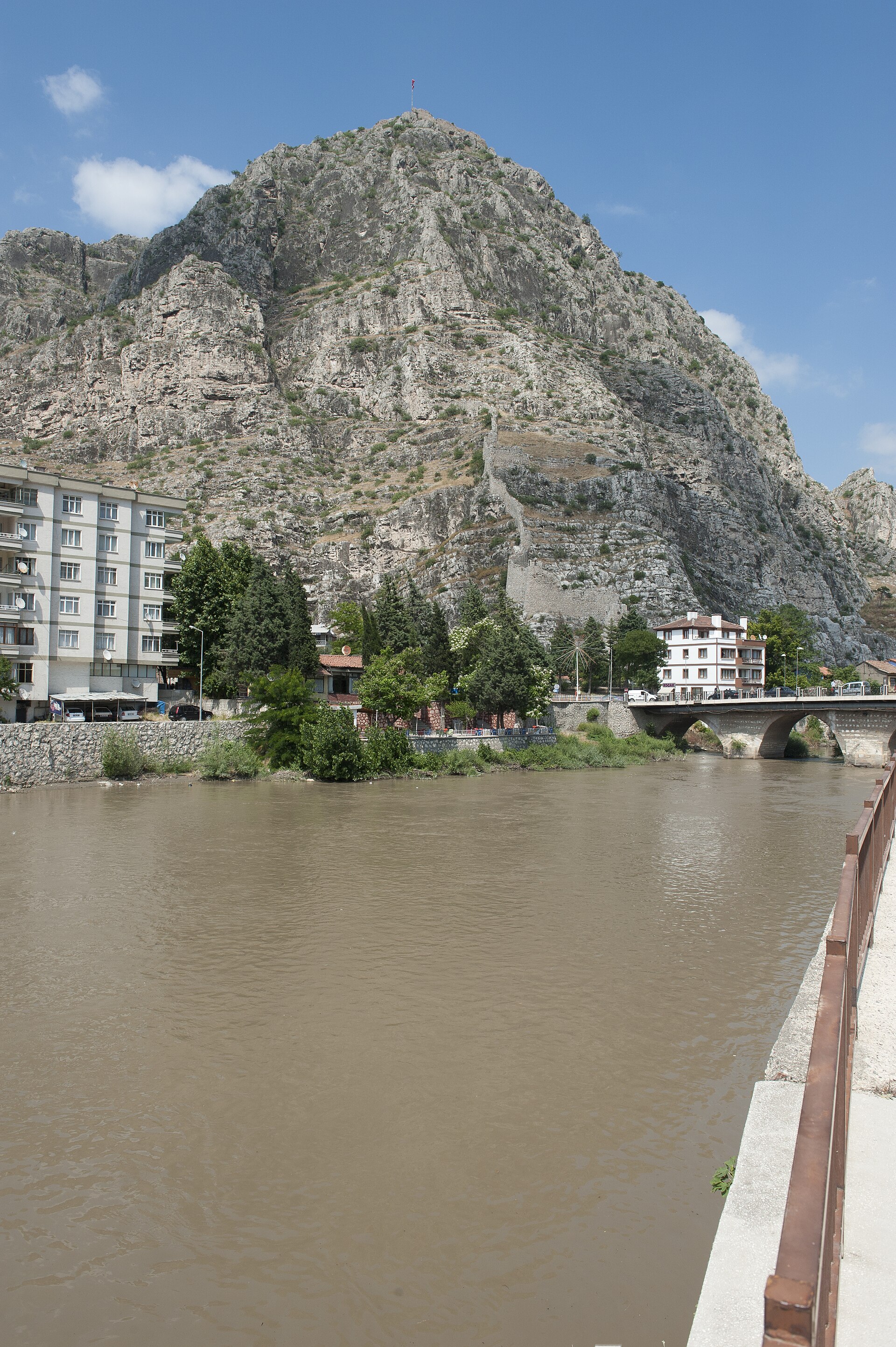 Amasya'da Ticaretin Modernleşmesi: Çarşıdan Bankaya