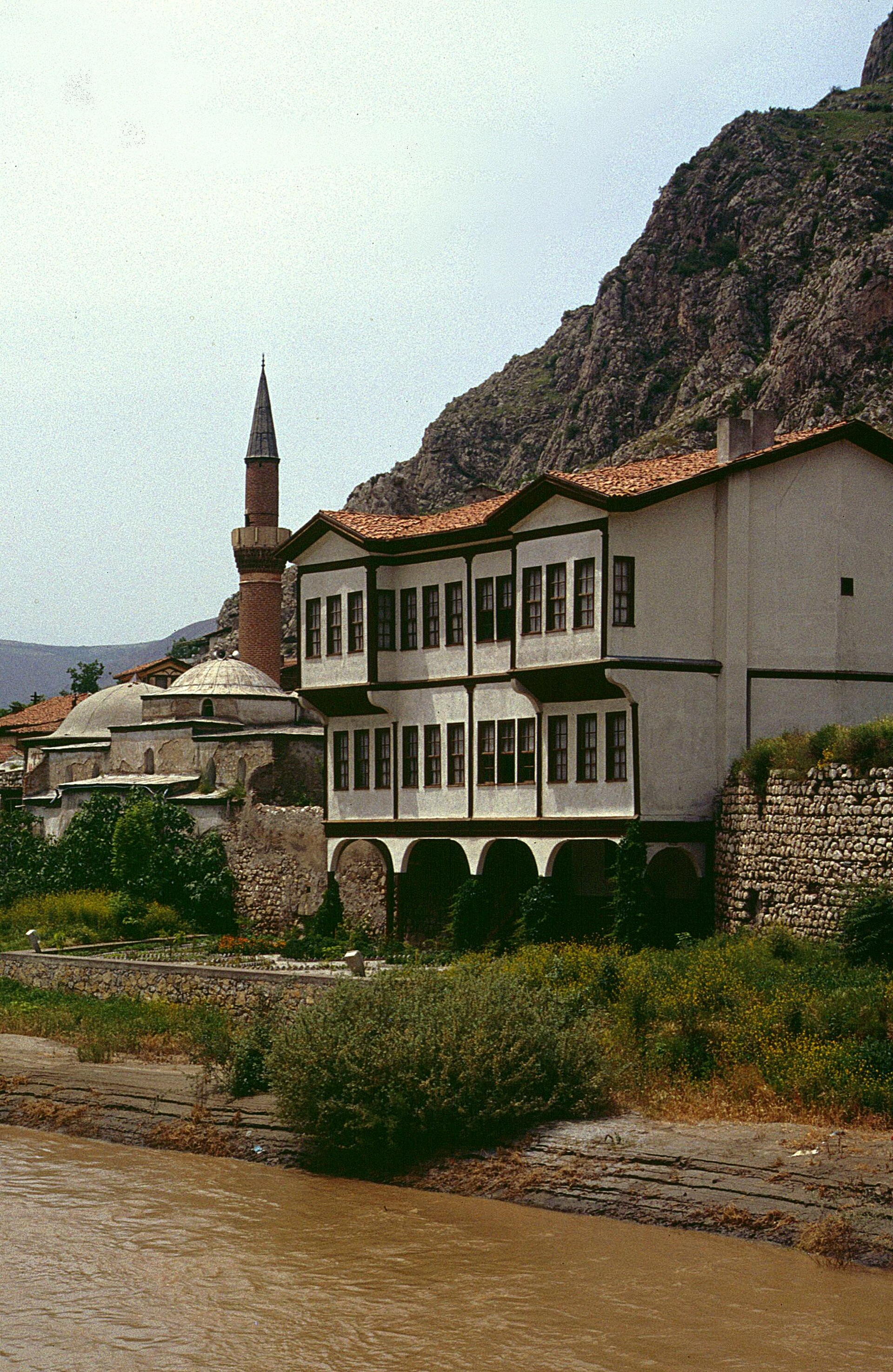 Amasya Halkevi ve Yeşilırmak Dergisi: Cumhuriyet'in Kültür Ocağı