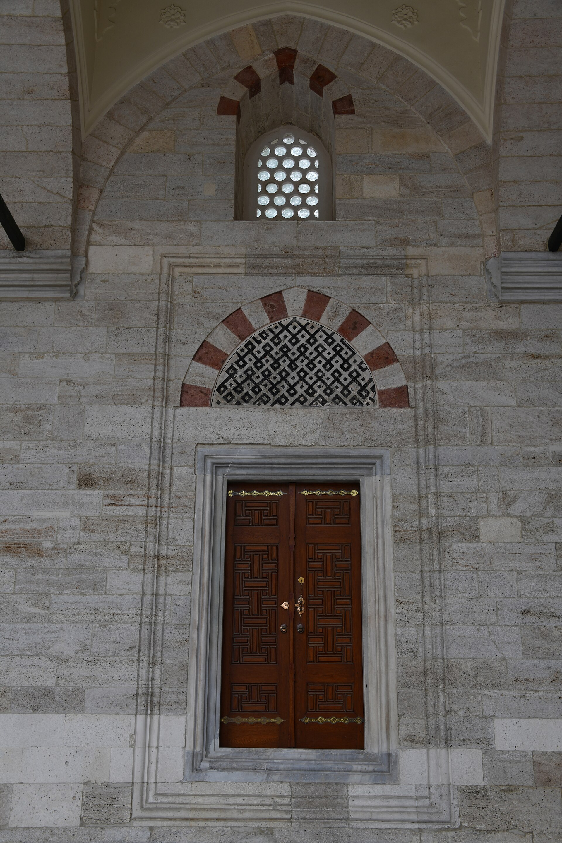 Bayezid II Mosque Window at SW side of courtyard in 2024