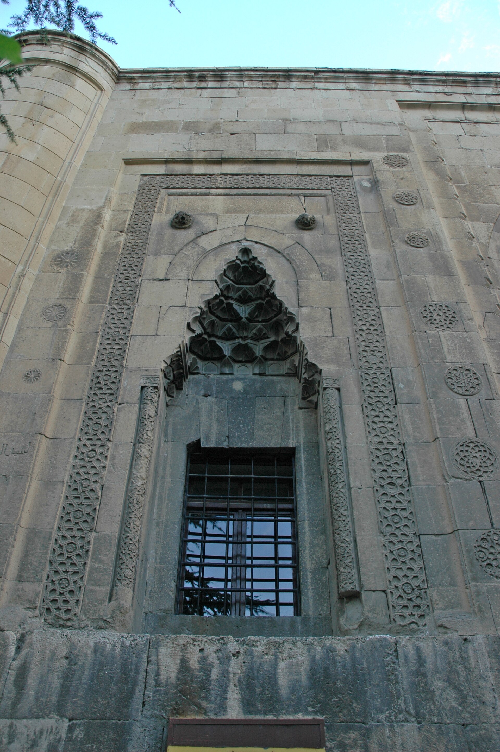 Amasya Gökmedrese complex exterior