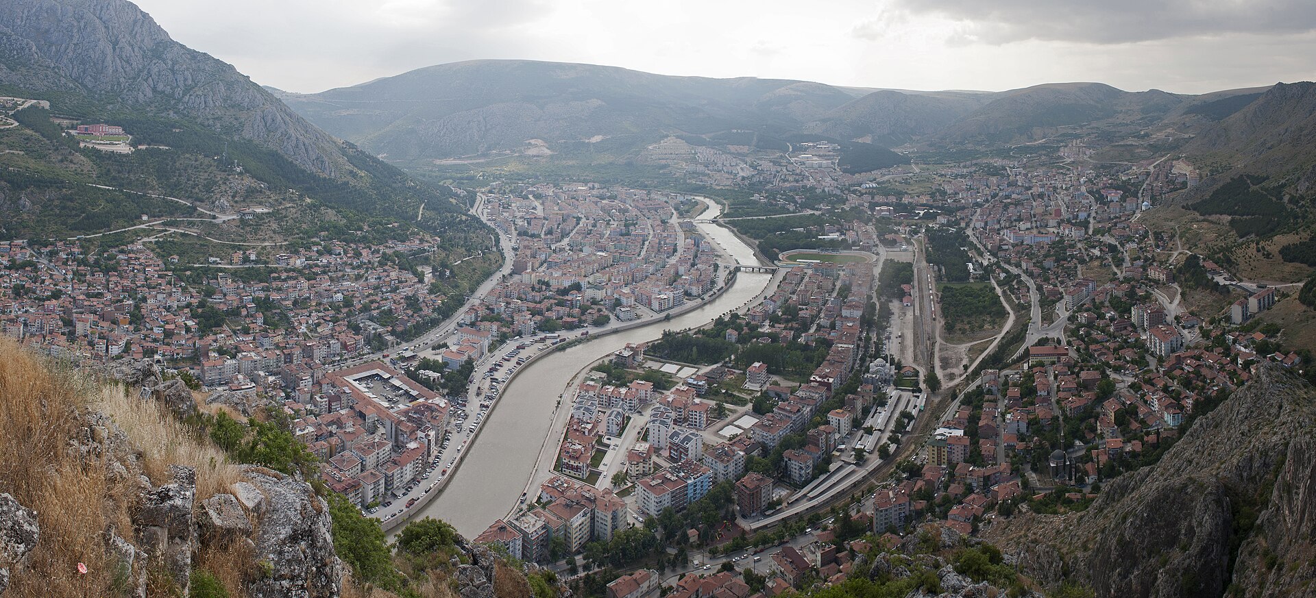 İmece ve Komşuluk Kültürü: Amasya'da Yardımlaşma Geleneği