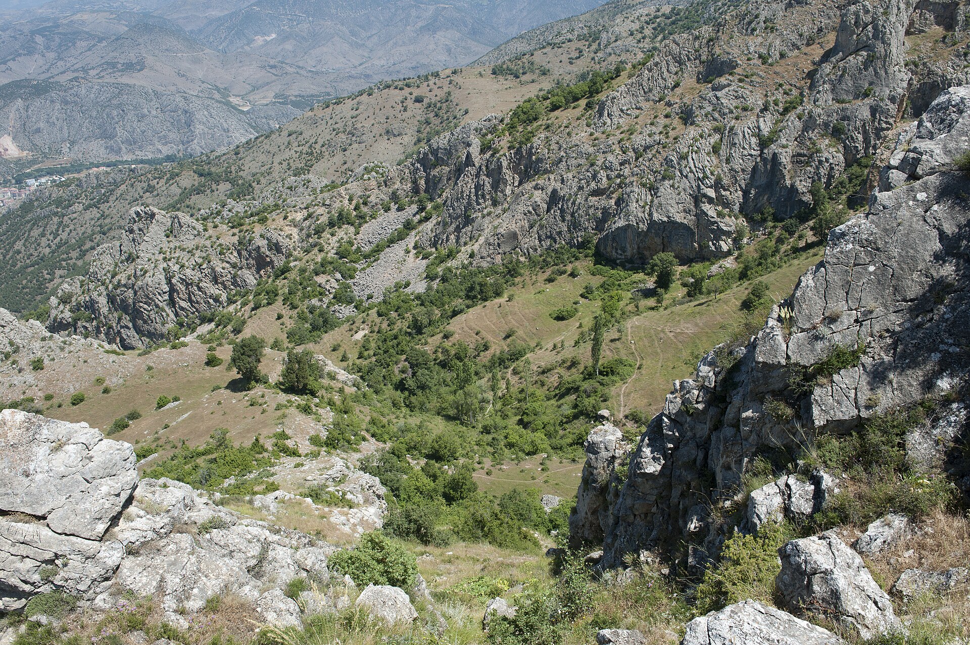 Amasya Mountain to south The mountains themselves