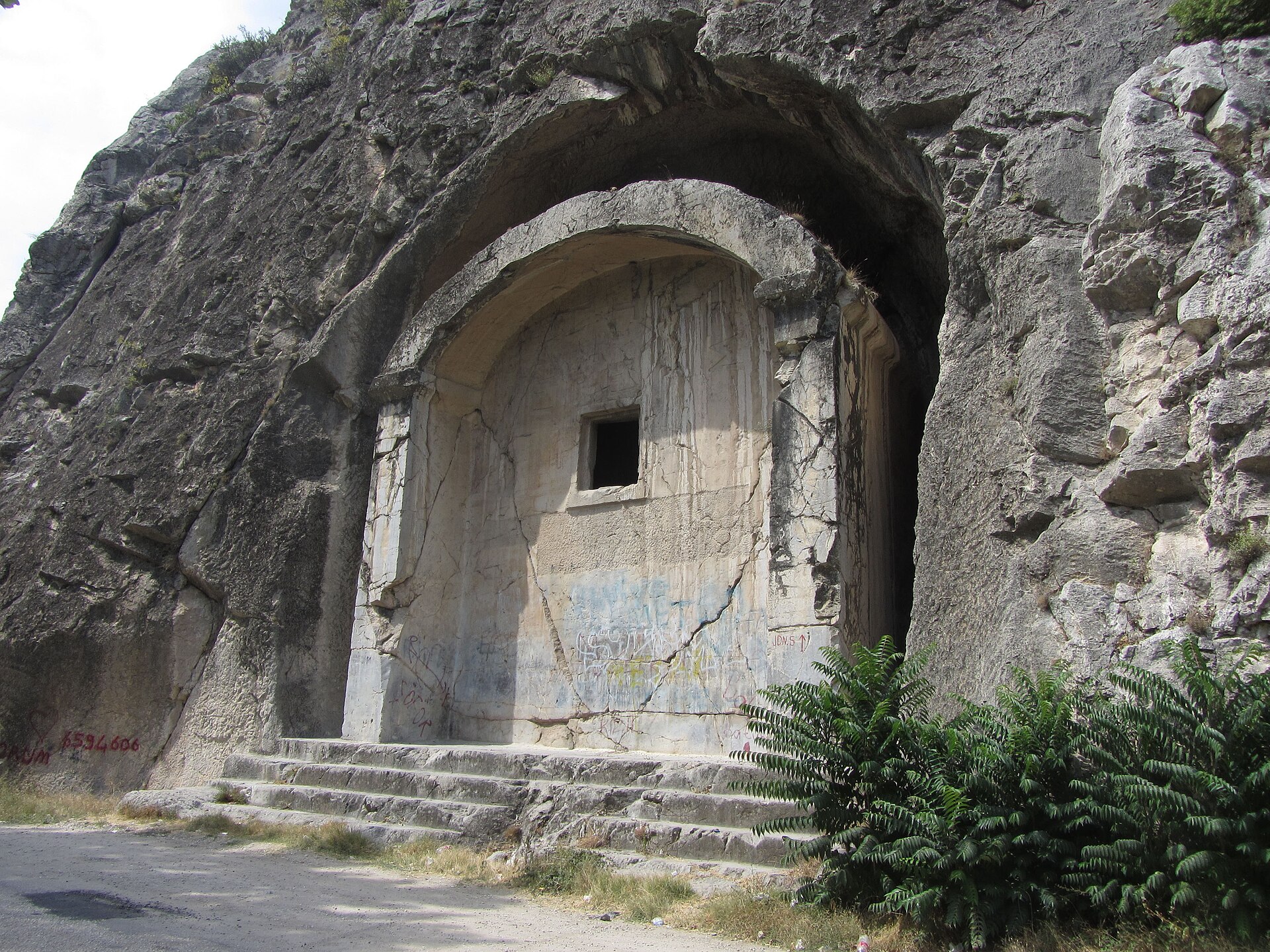 Amasya-Pontisches Grab-03