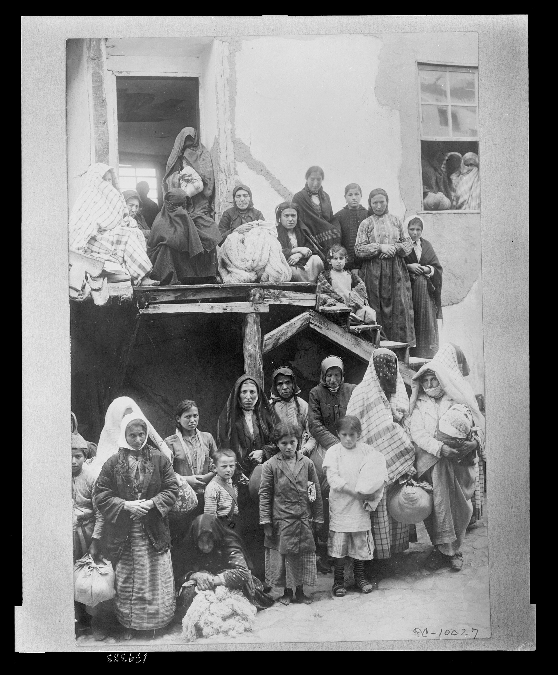 Refugees waiting for work at Marsavan (i.e. Marsovan)