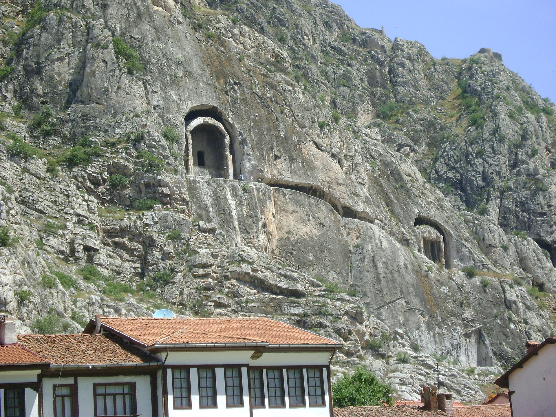 Ahmedî: İskendernâme Şairinin Hayatı, Eserleri ve Amasya'daki Son Yılları