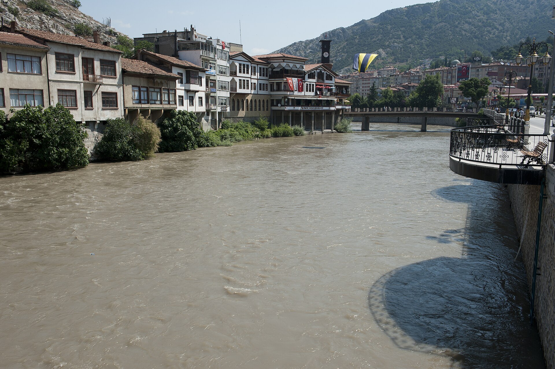 Amasya Yeşilmak Hükümet Bridge from west