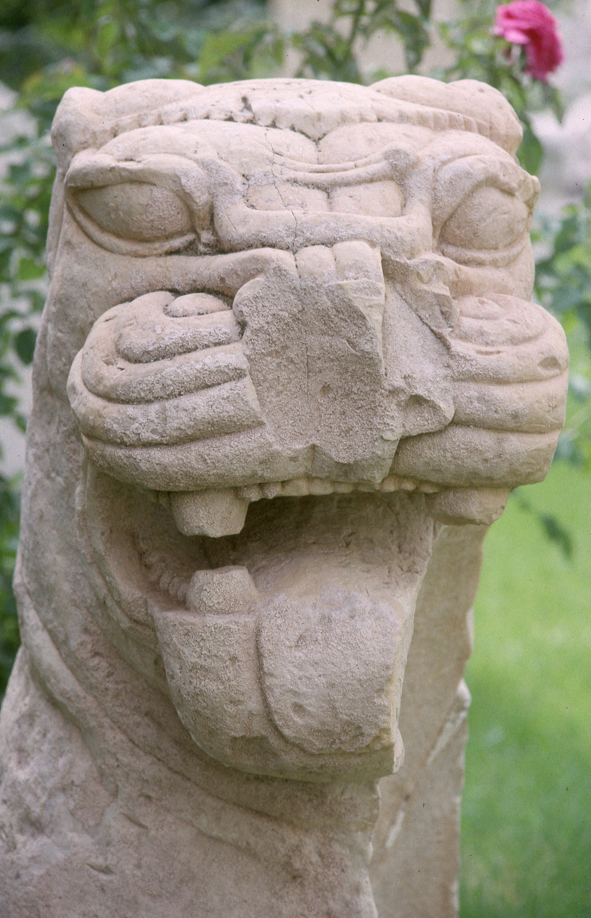 Amasya Museum Lion's head 1993