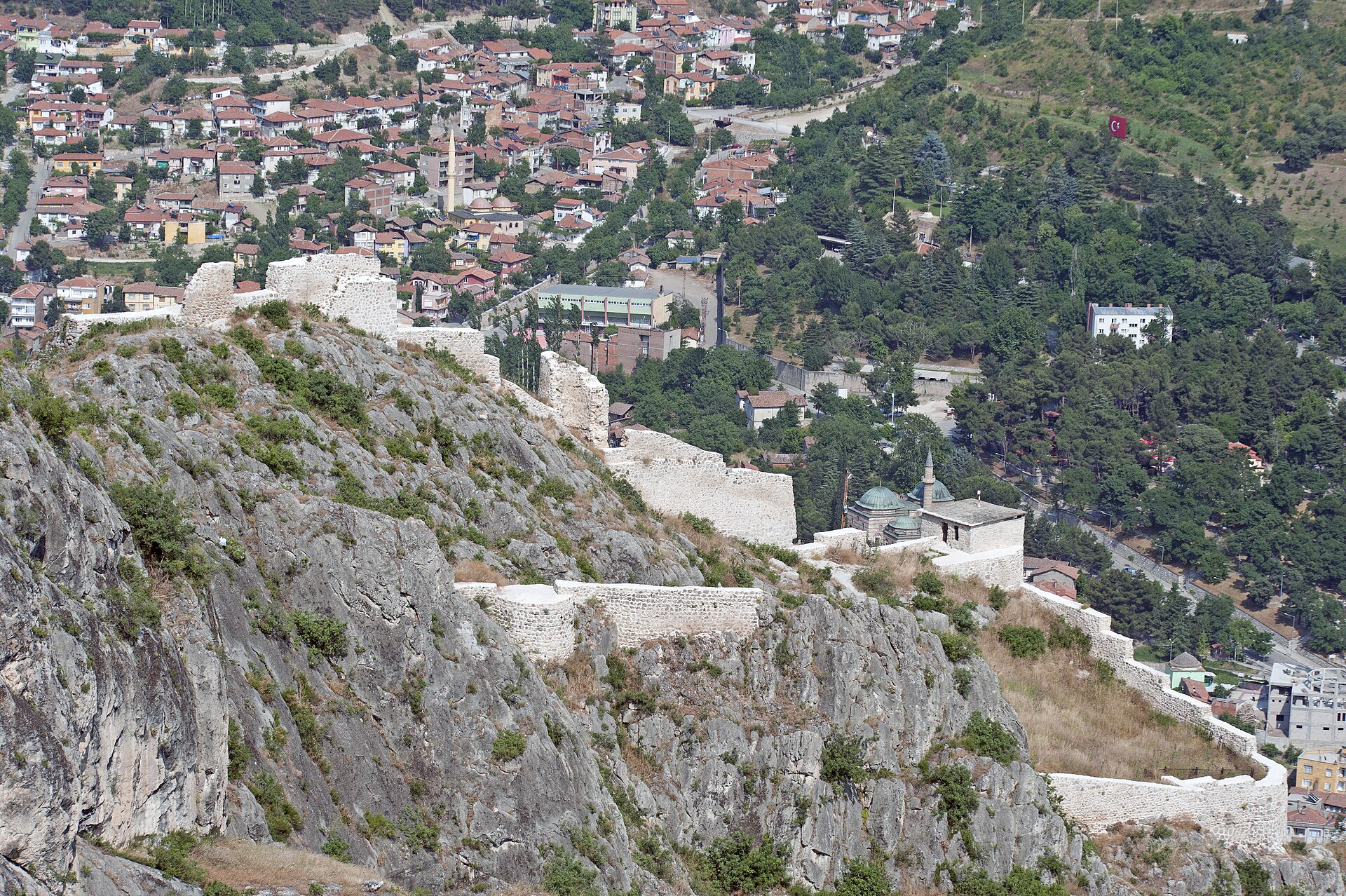 Amasya Castle and its walls