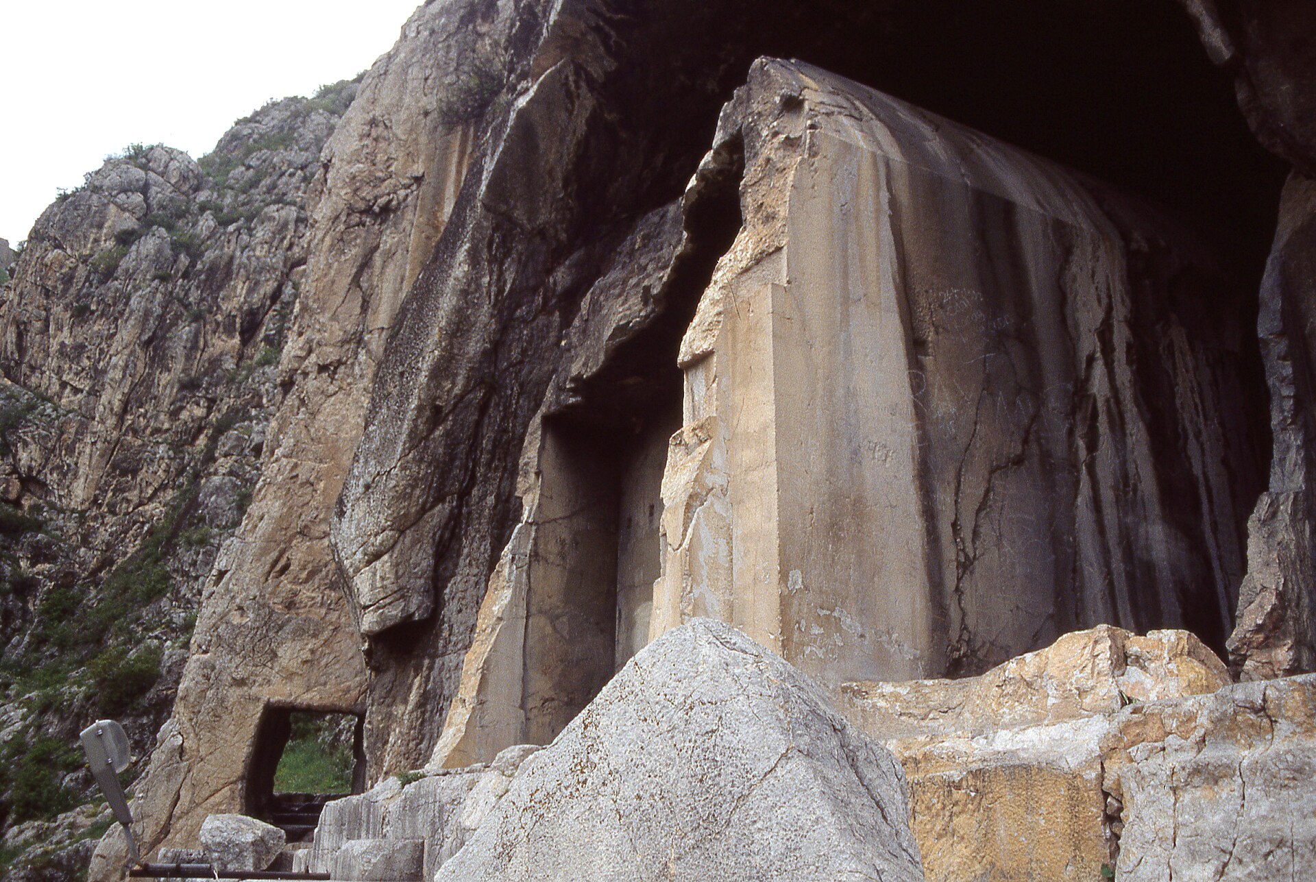 Amasya Tomb B from SE
