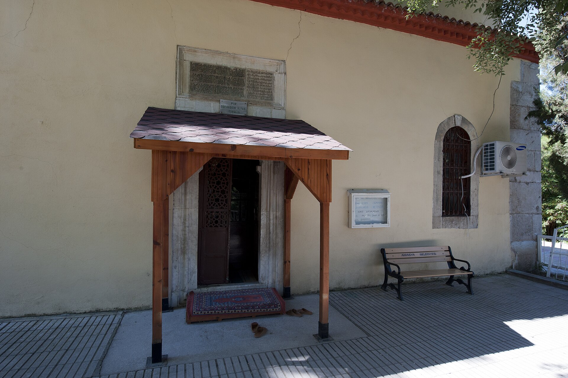 Amasya Yukarı Pirler Türbesi