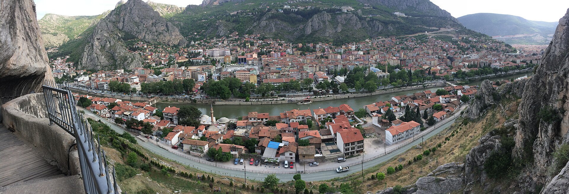 Komana Pontika: Tanrıça Ma'nın Tapınak Devleti ve Baş Rahipler