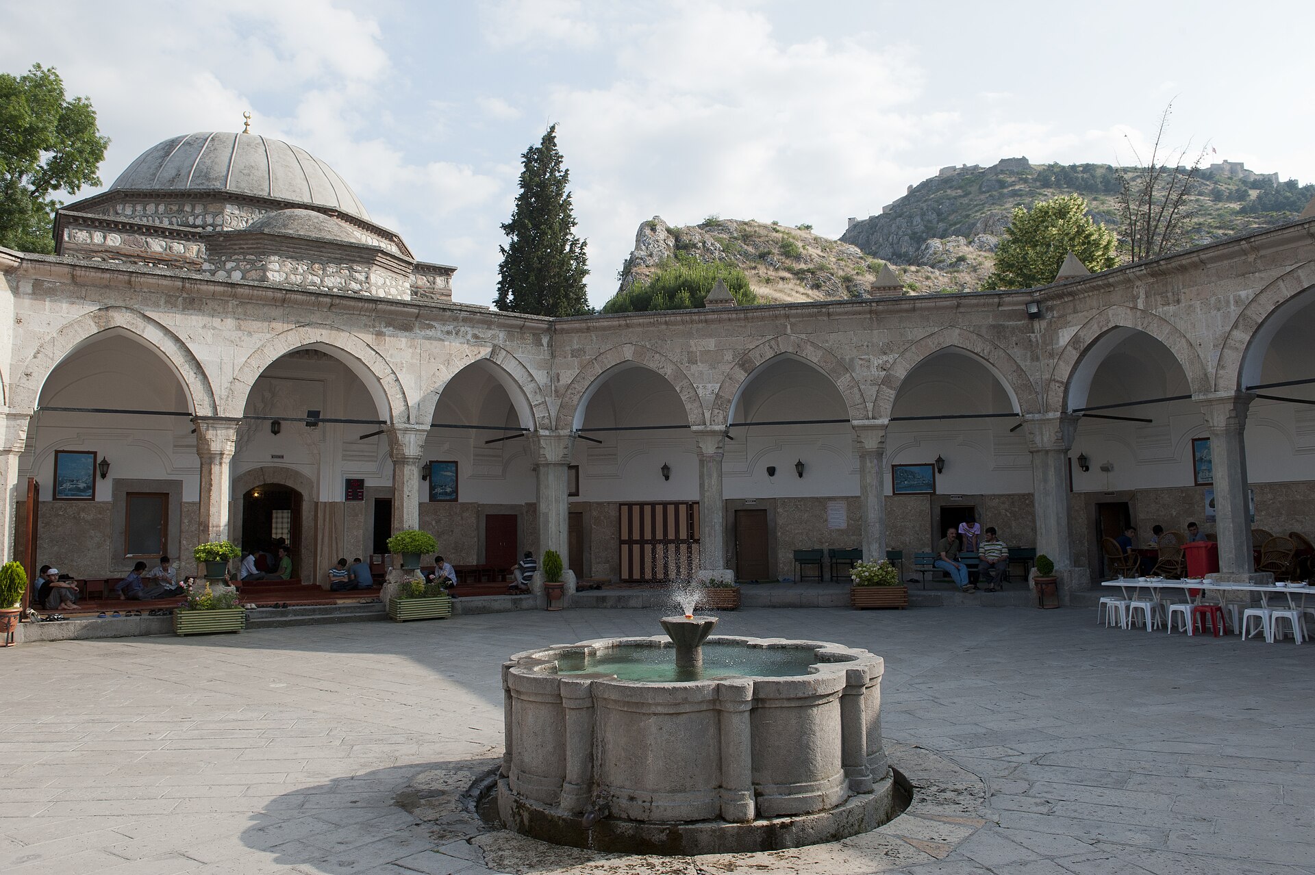 Şehzade Mustafa (Muhlisî): Şiirleri ve Amasya Çevresindeki Şairler