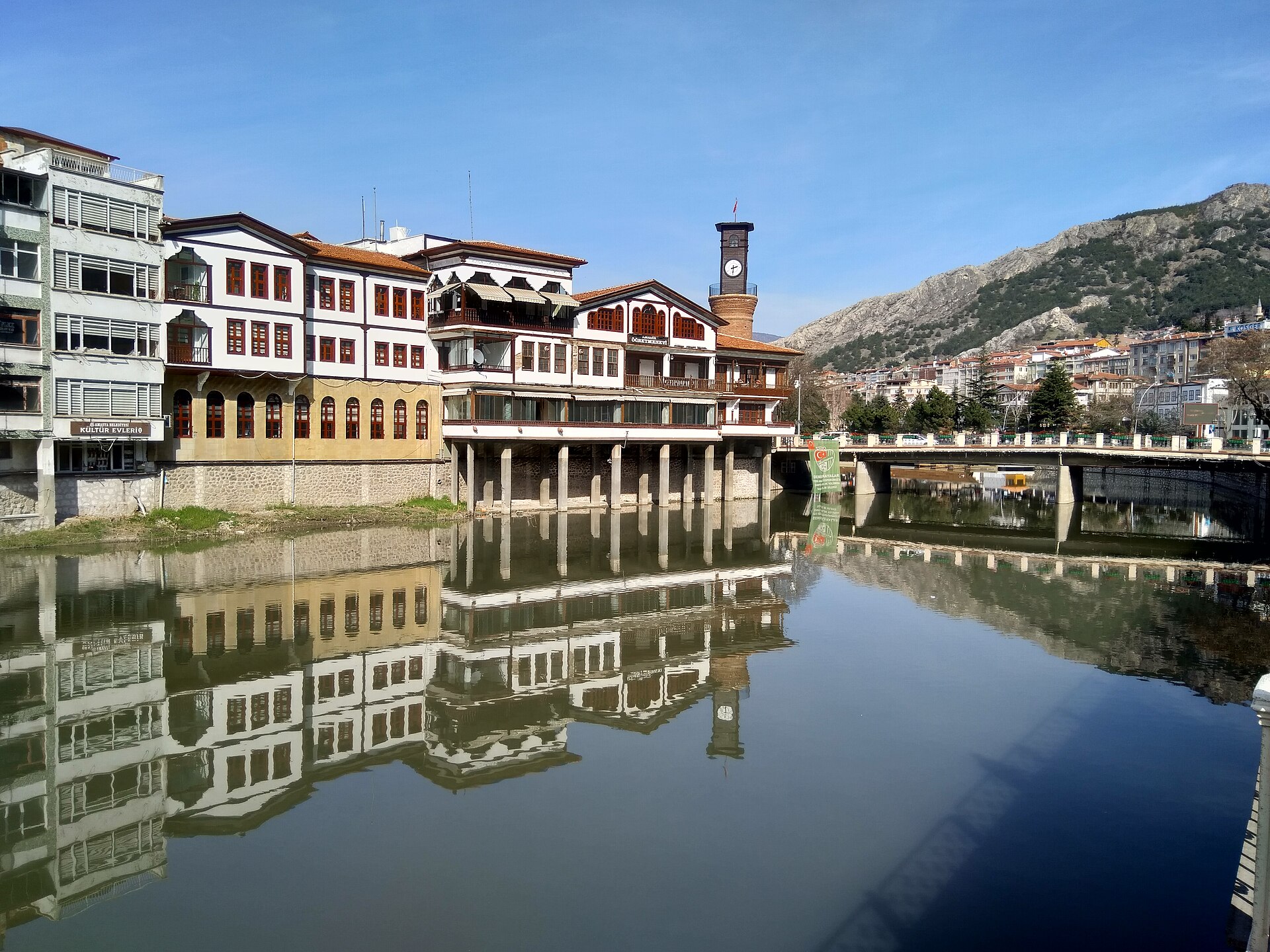 Amasya Pastırmalı Pancar Yemeği: Kuş Ekmeği, Bulgur ve Çemen