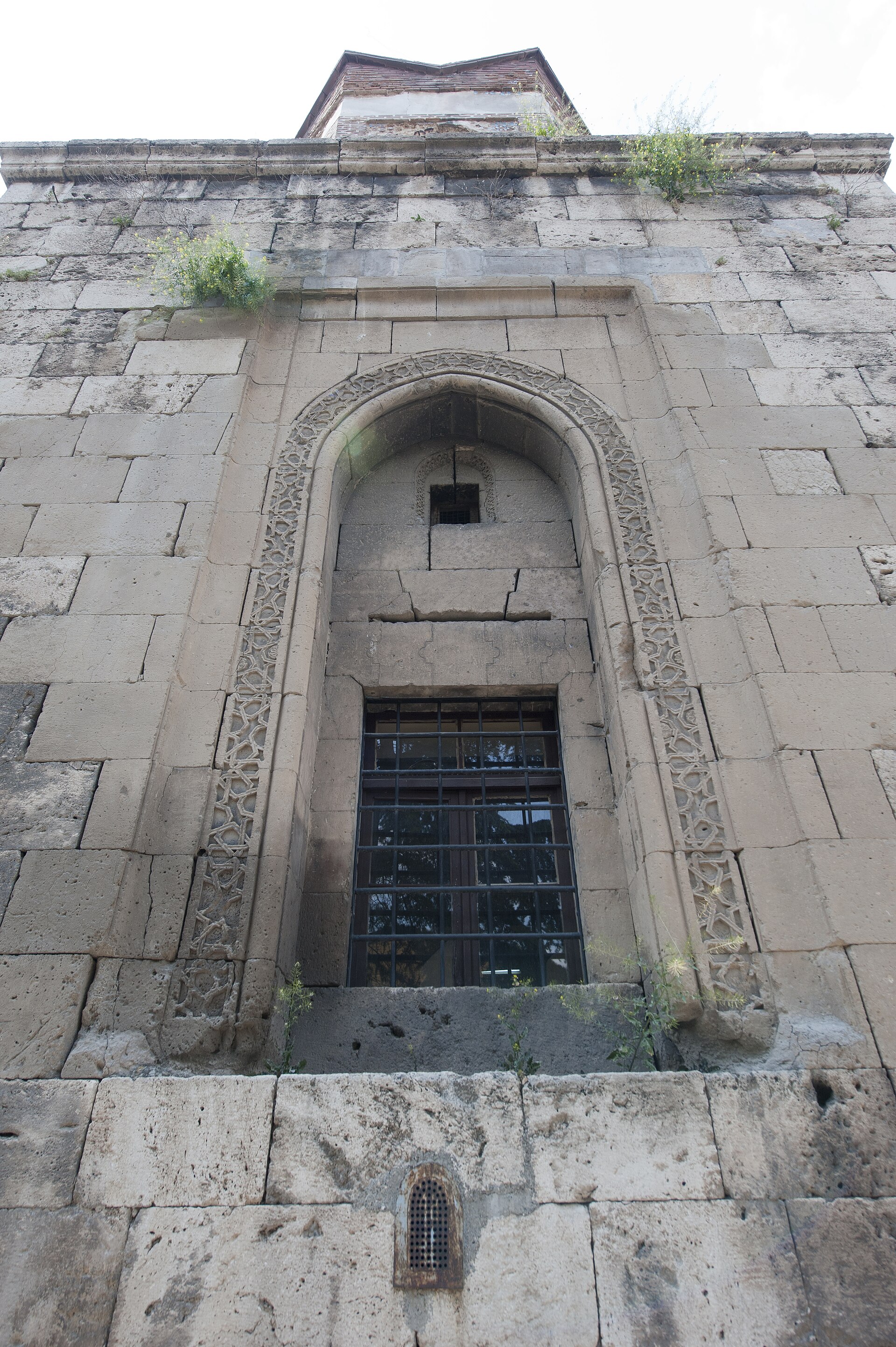 Amasya Gökmedrese complex Gök mausoleum