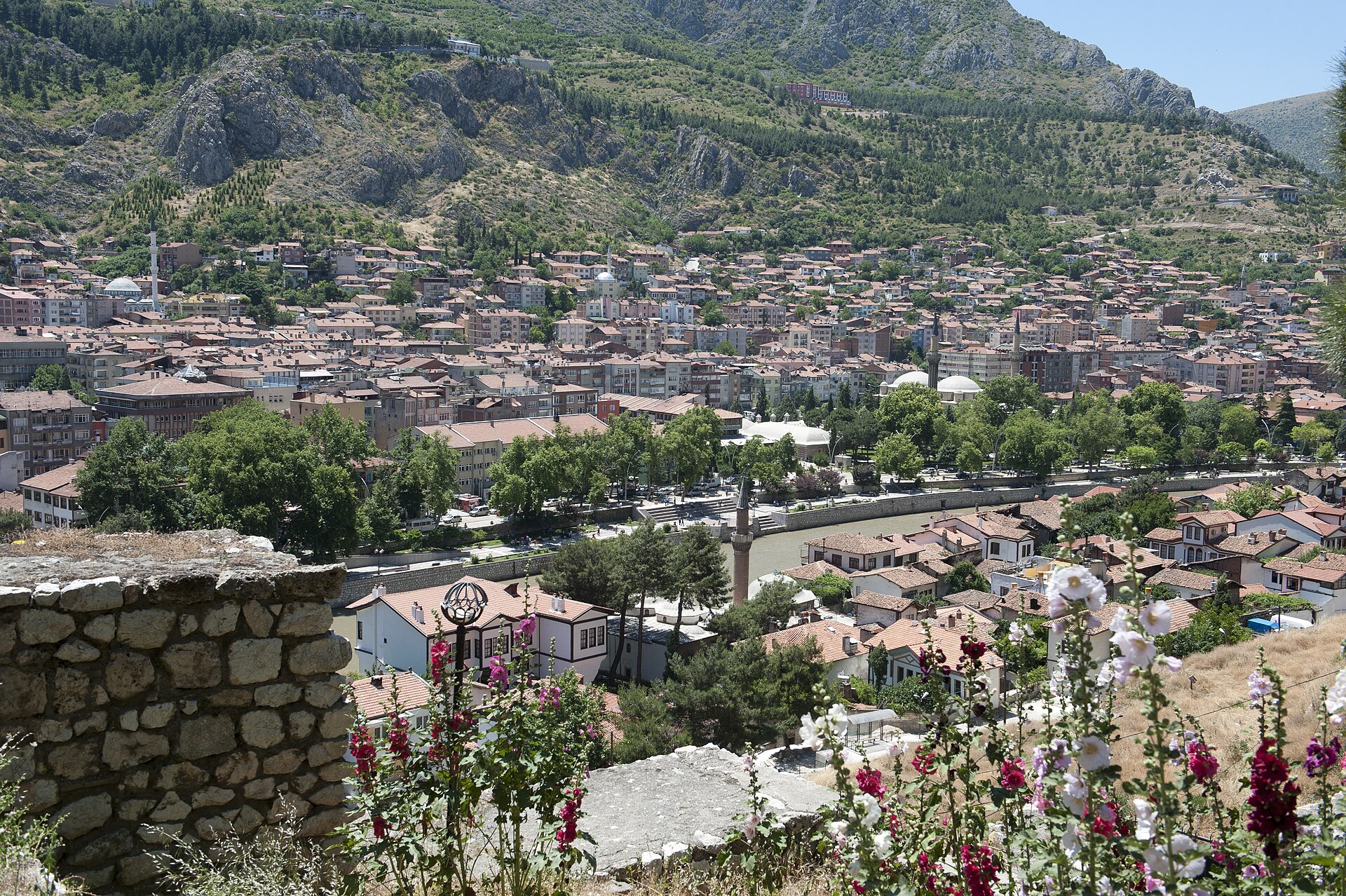 Cemal (Şen Olasın Ürgüp): Zigala'da Derlenen Ürgüp Ağıtı