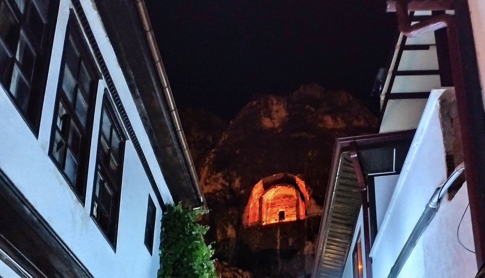 Figânî İshak Çelebi: The Poet Hanged in Amasya under Prince Ahmed