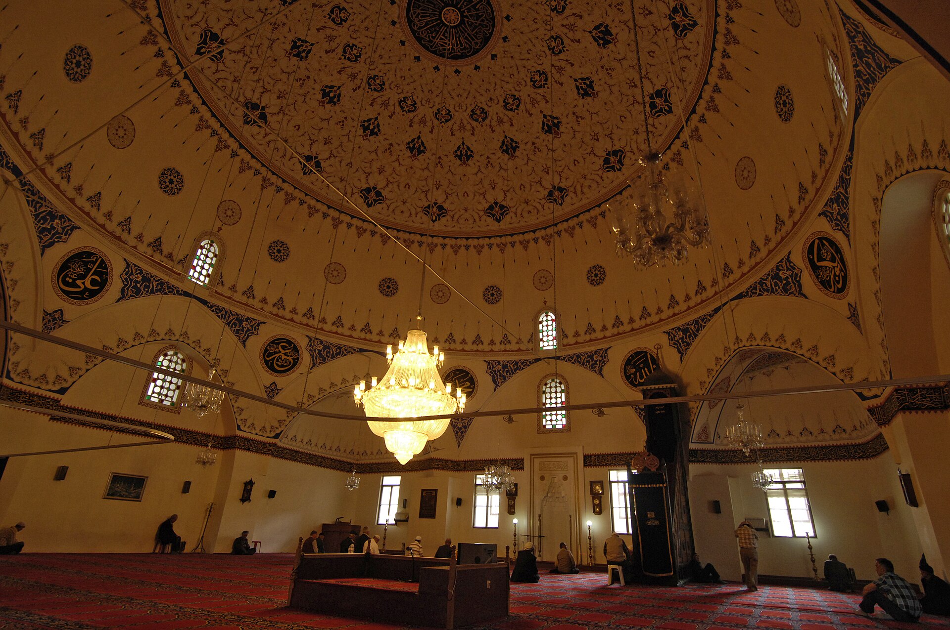 İki Çağ Arasında – fotoğraf 2